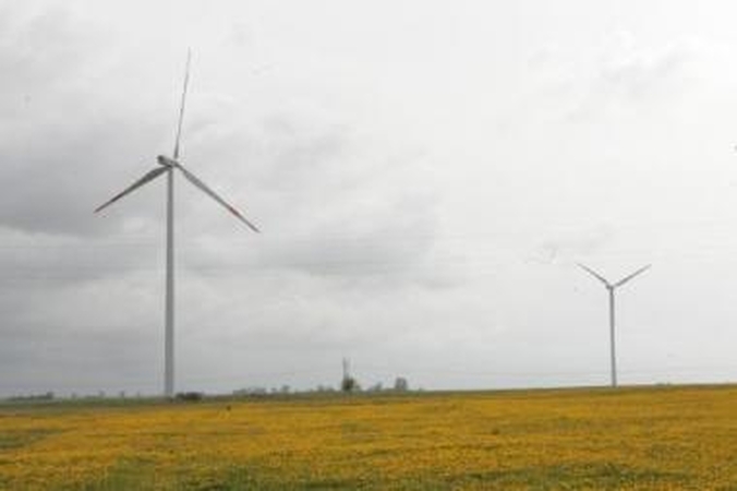 Realybė: šiuo metu Lietuvoje vietiniai ir atsinaujinantys energijos ištekliai elektros energijos gamyboje sudaro tik 4,6 proc., o šilumos gamyboje – 17 proc.