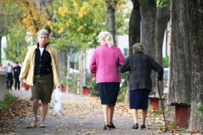 Senoliams ir neįgaliesiems – dienos centrai