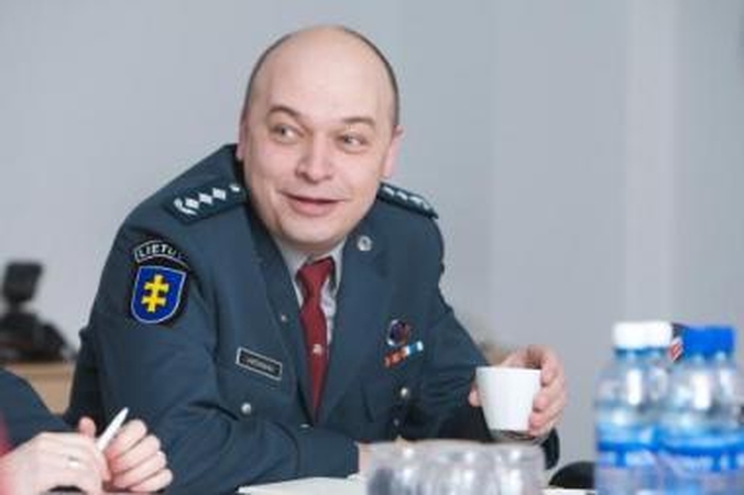 Pažadai: "Tikrai nekabinsime kameros virš gyvenamųjų pastatų, nefotografuosime pro langus, kas kuo užsiima", – tikino K.Lančinskas.