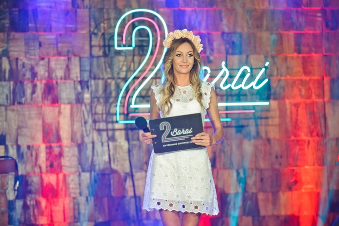 Išvaizdą patobulinusi G. Stiklickienė paviešino „netobulas“ jaunystės nuotraukas
