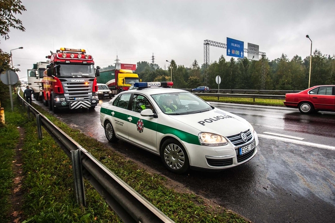 Dėl avarijos – penkių kilometrų spūstis
